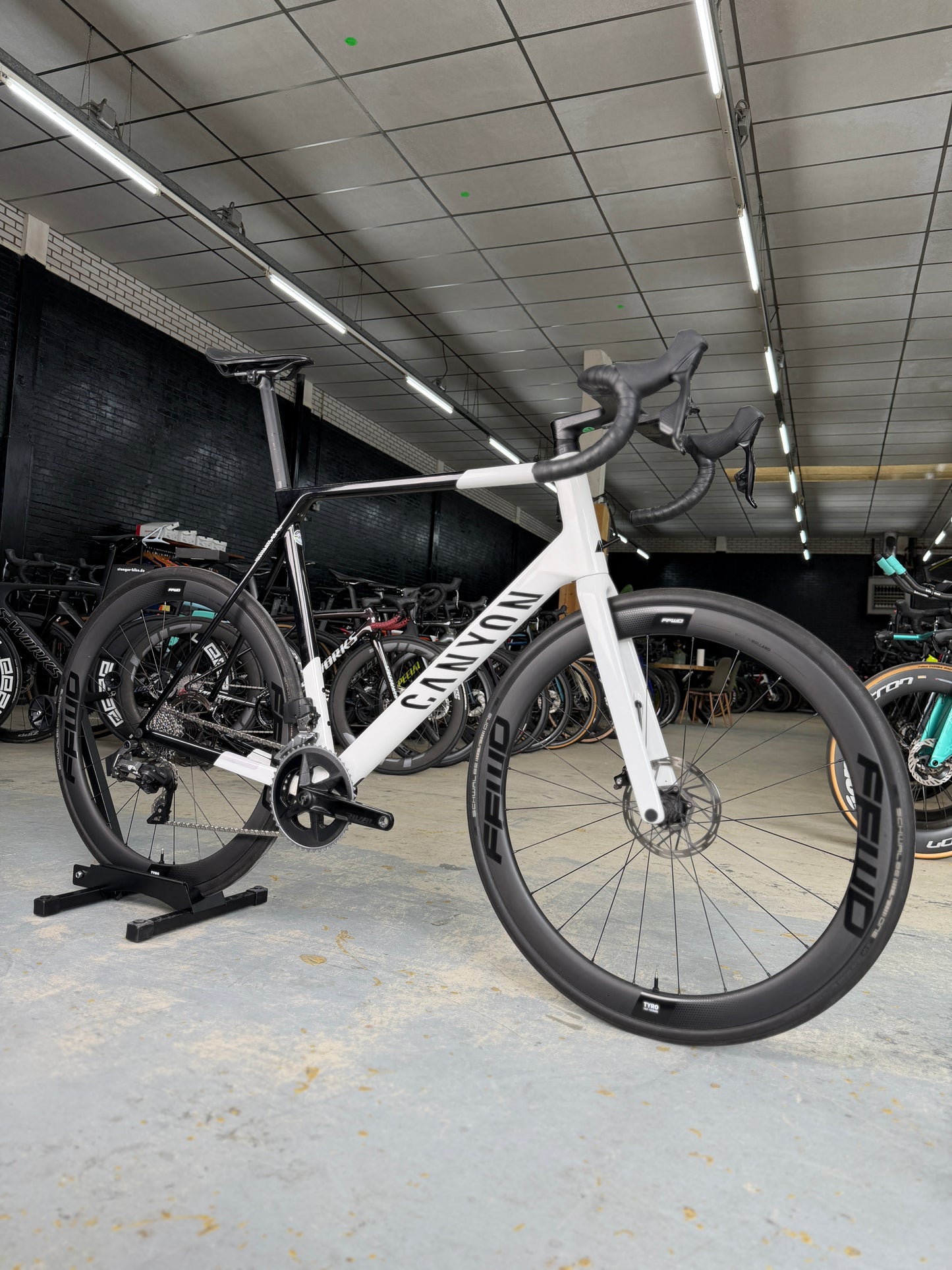 Canyon Ultimate CF SL AXS Carbon Racefiets