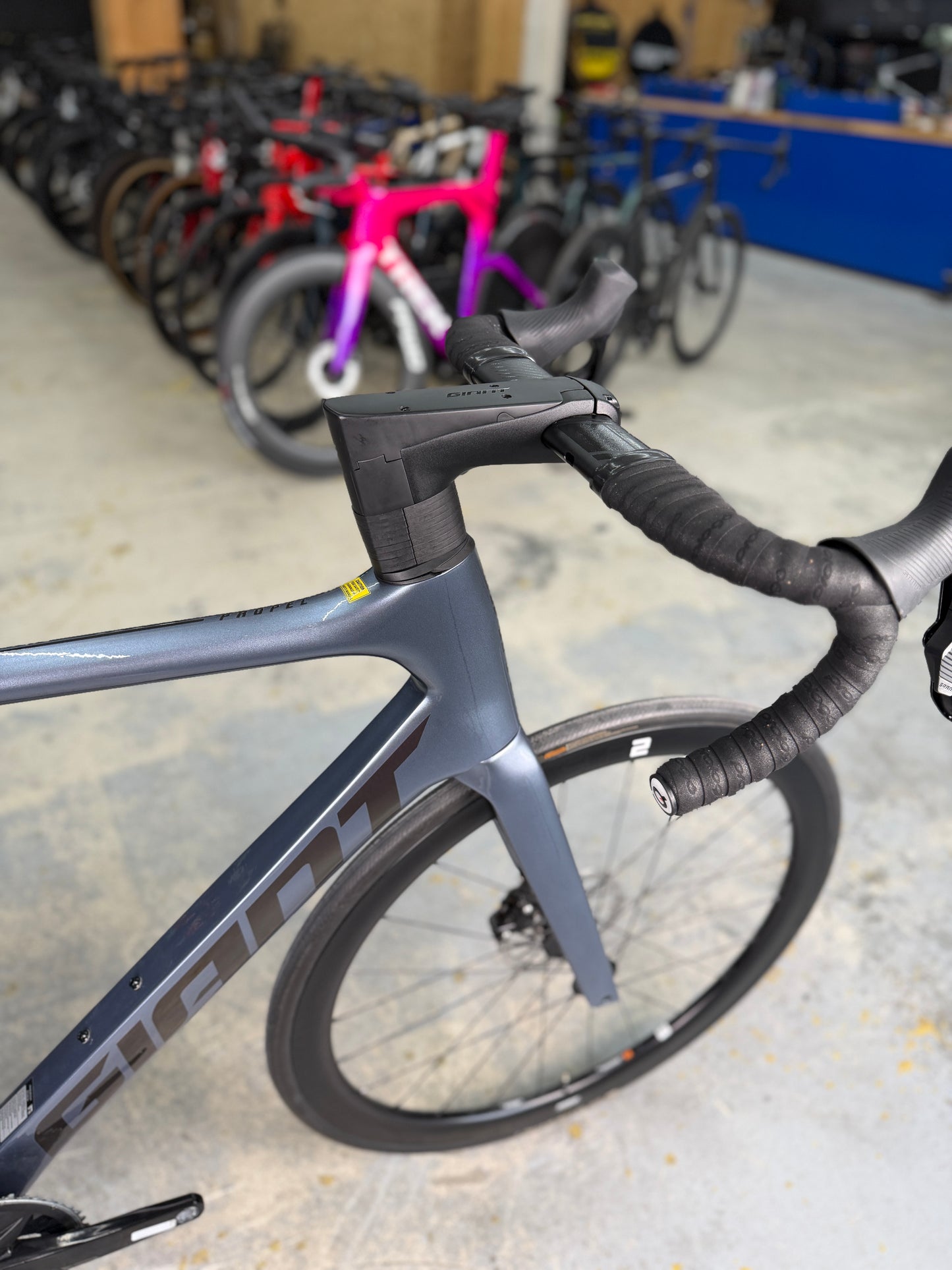 SHOWROOM Giant Propel Advanced 1 AXS Carbon Racefiets