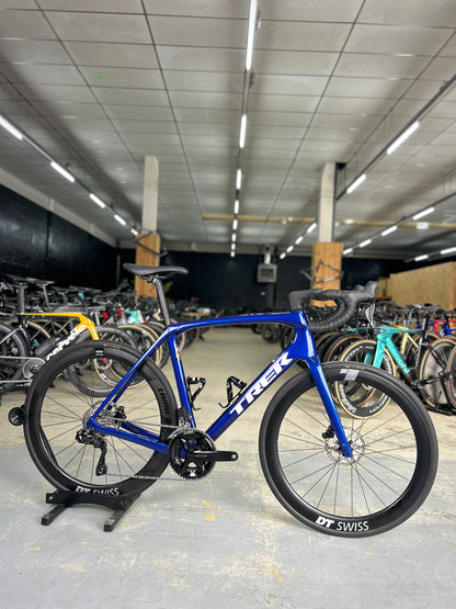 Trek Domane SL6 Di2 Carbon Road Bike