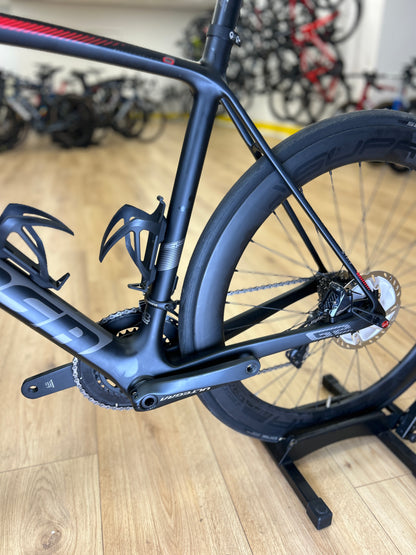 SHOWROOM MODEL Sensa Guilia G2 Di2 Carbon Racefiets
