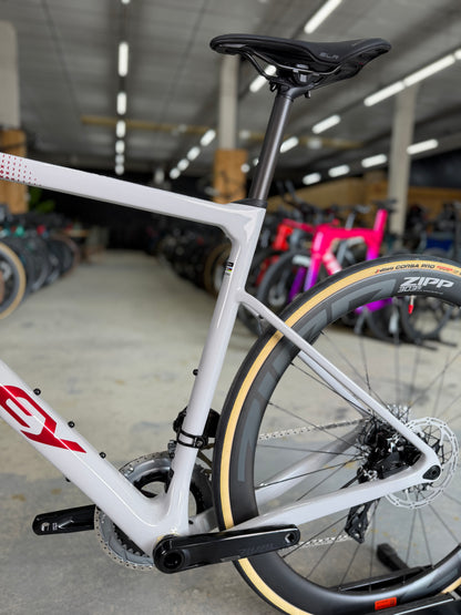 NIEUW Ridley Grifn AXS Gravel Fiets