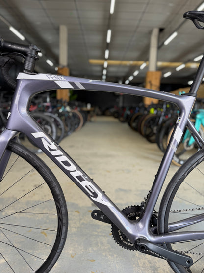NIEUW Ridley Fenix Carbon Racefiets