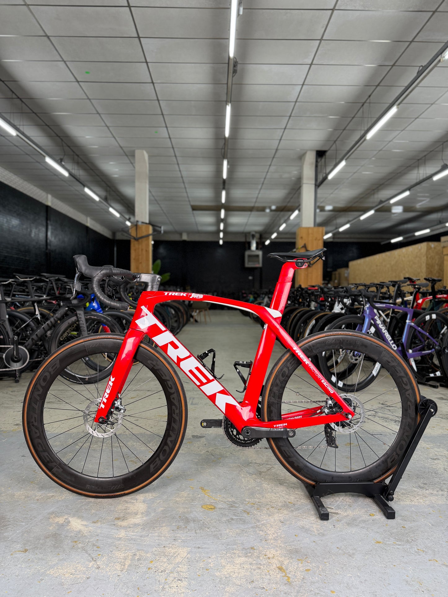 Trek Madone SLR9 SRAM Red eTap Carbon Racefiets