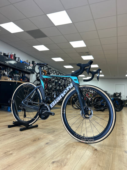 Bianchi Oltre RC Di2 Dura Ace Carbon Racefiets