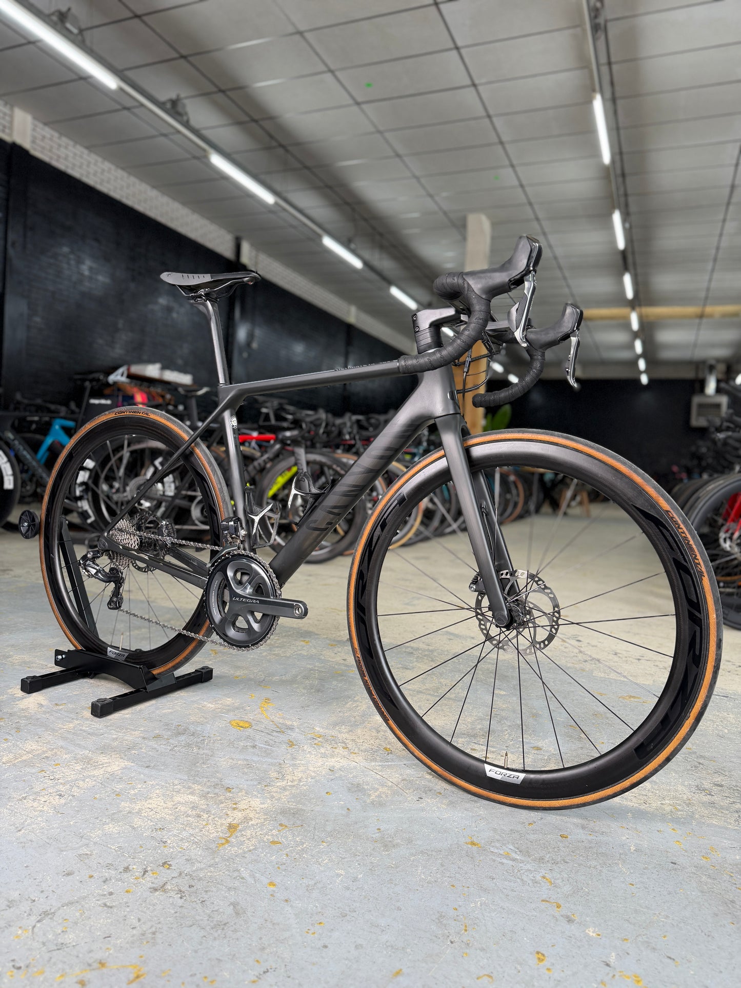 Canyon Ultimate SLX Di2 Carbon Racefiets