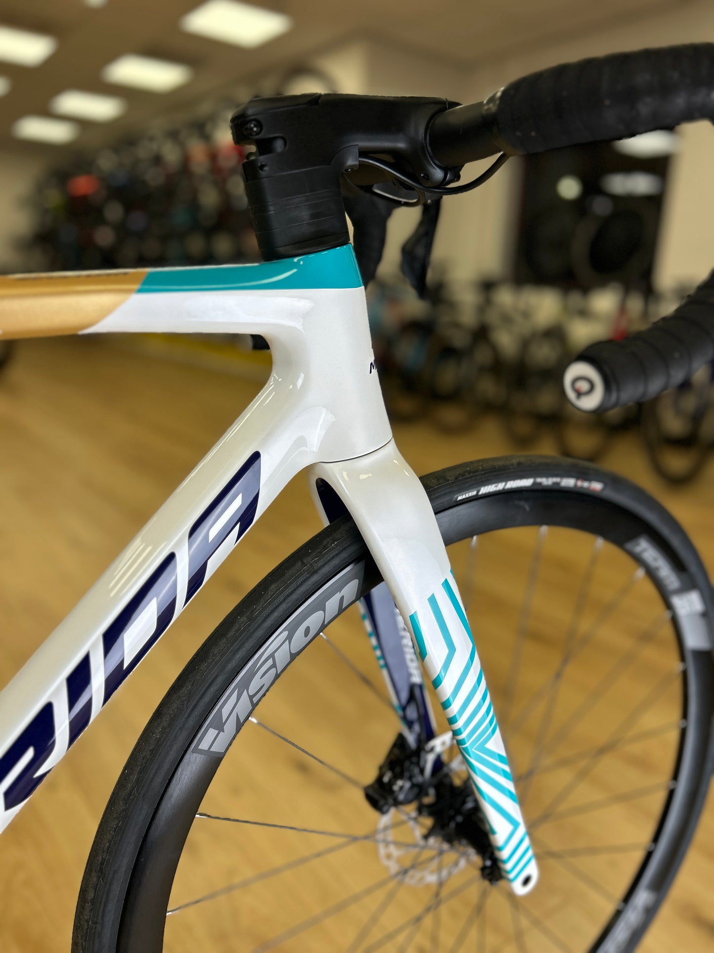 SHOWROOM MODEL 0km Merida Scultura 5000 Di2 Carbon Racefiets