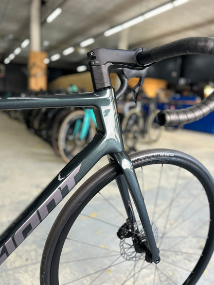 NIEUW Giant TCR Advanced Pro 1 Di2 Carbon Racefiets