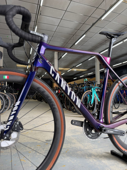 Canyon Inflite CFR Di2 Carbon Race Bike