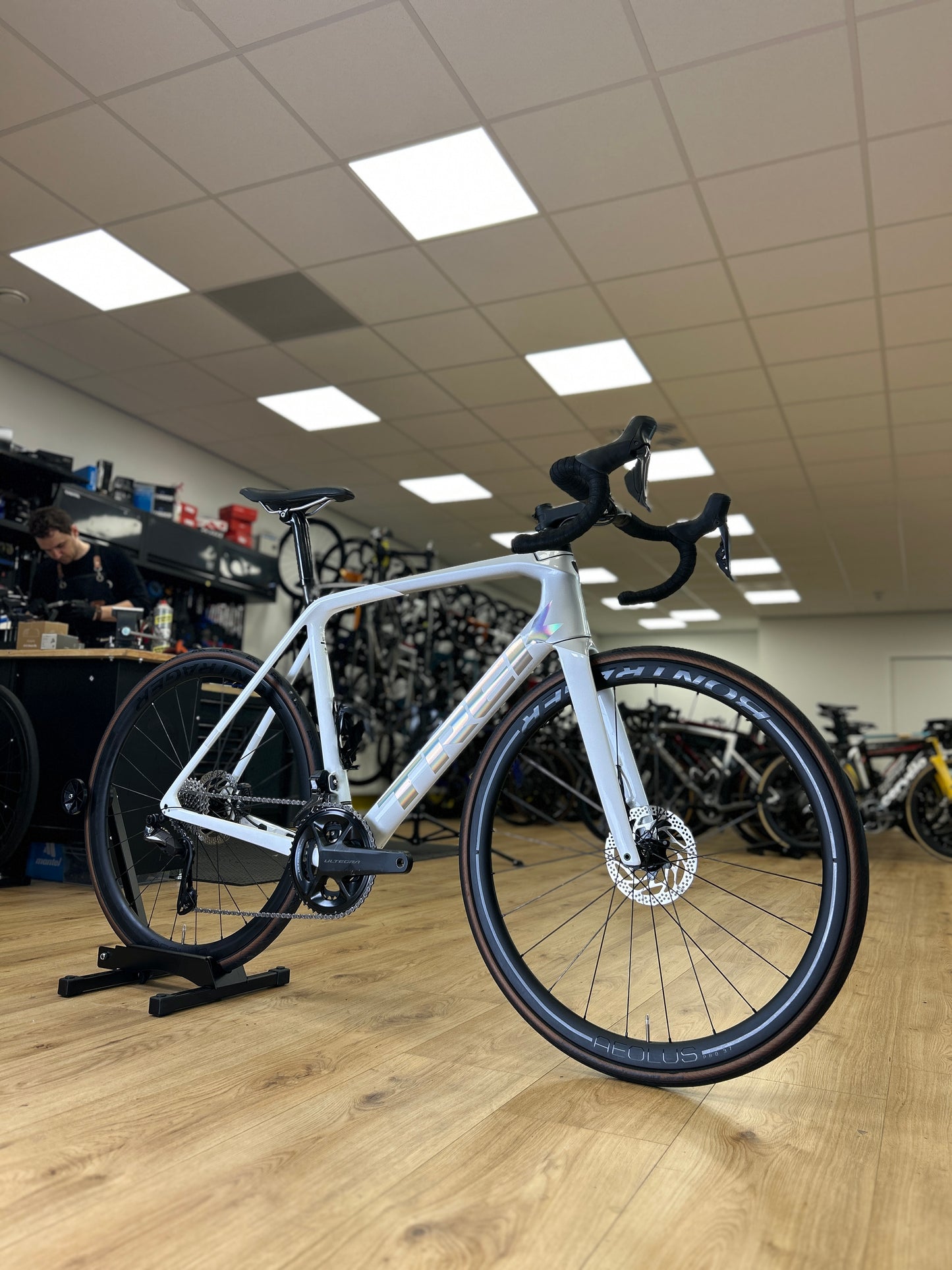 Trek Emonda SL7 Di2 Carbon Road Bike