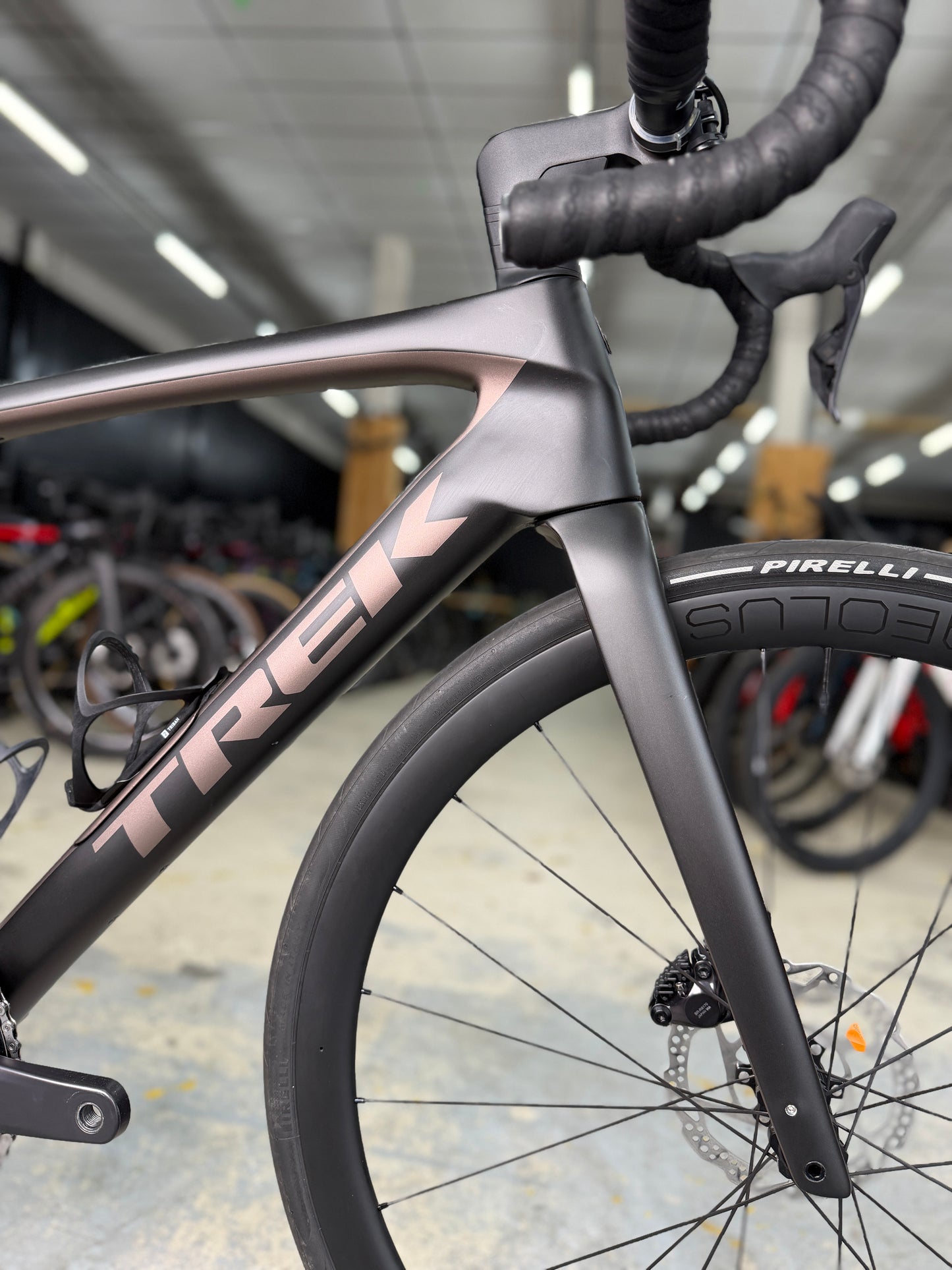 Trek Domane SL7 Di2 Carbon Racefiets
