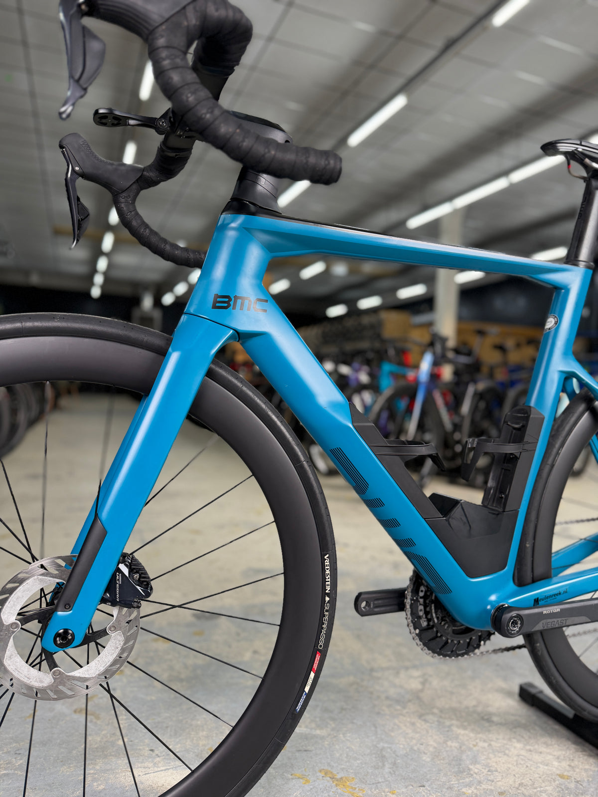 BMC Timemachine R01 Di2 Carbon Road Bike