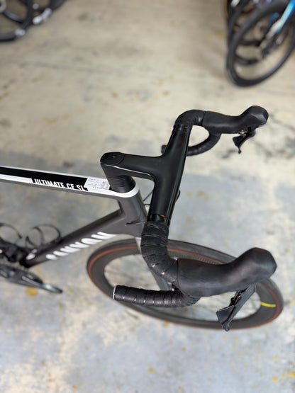 Canyon Ultimate CF SL Carbon Racefiets