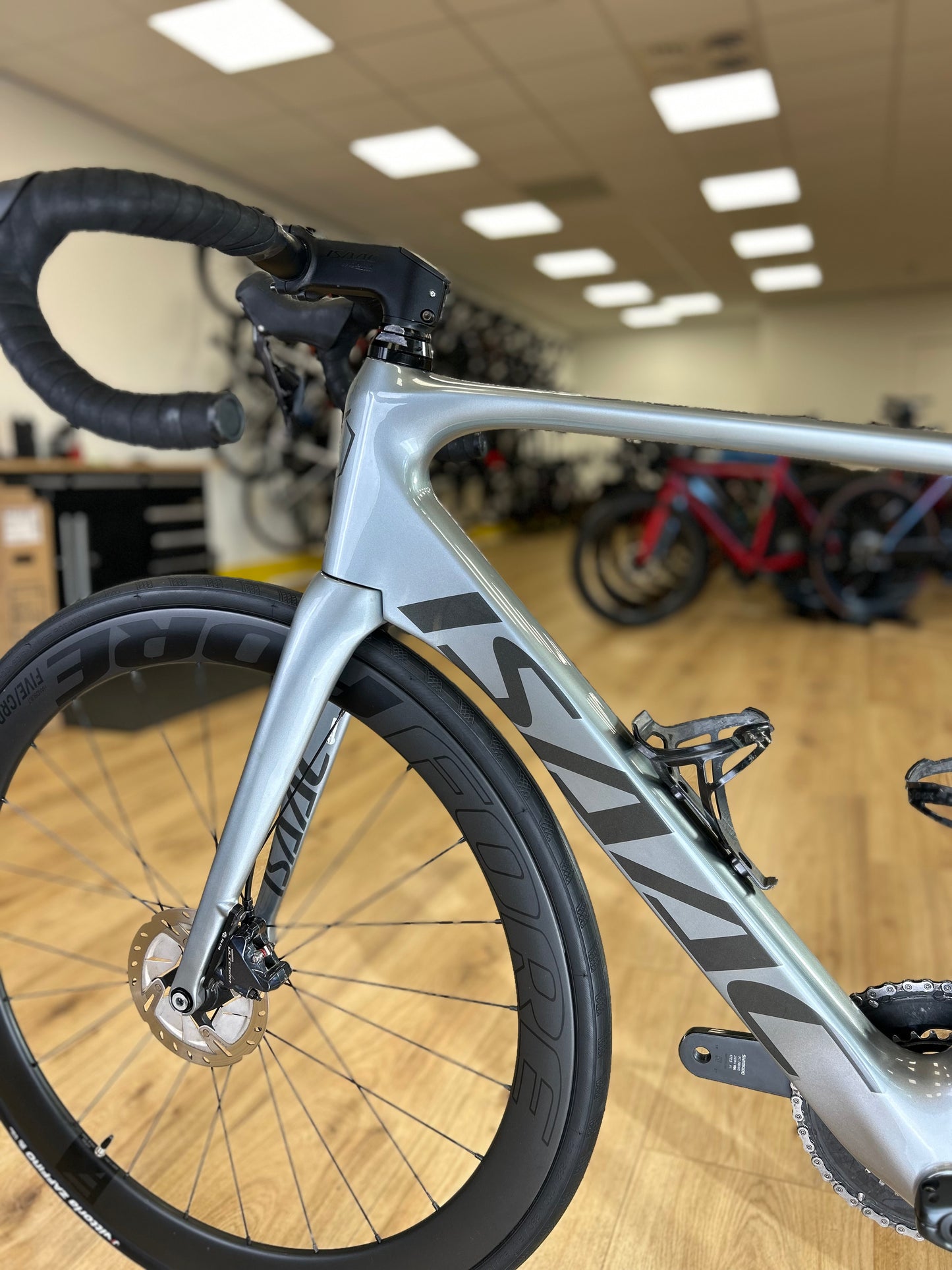 Isaac Meson Di2 Ultegra Carbon Racefiets