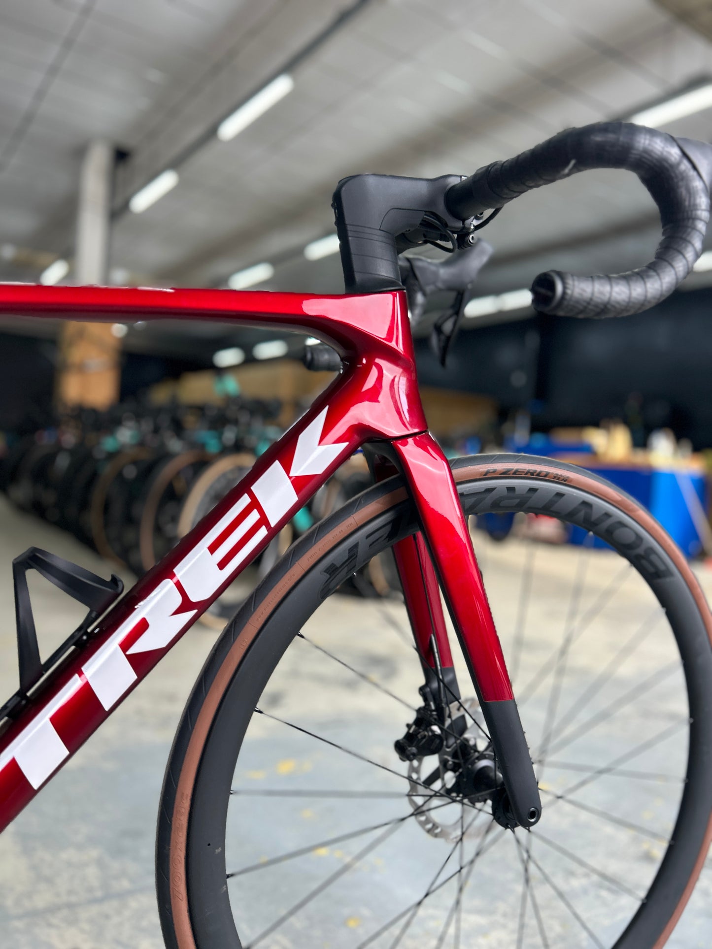 Trek Madone SL6 Di2 Carbon Road Bike