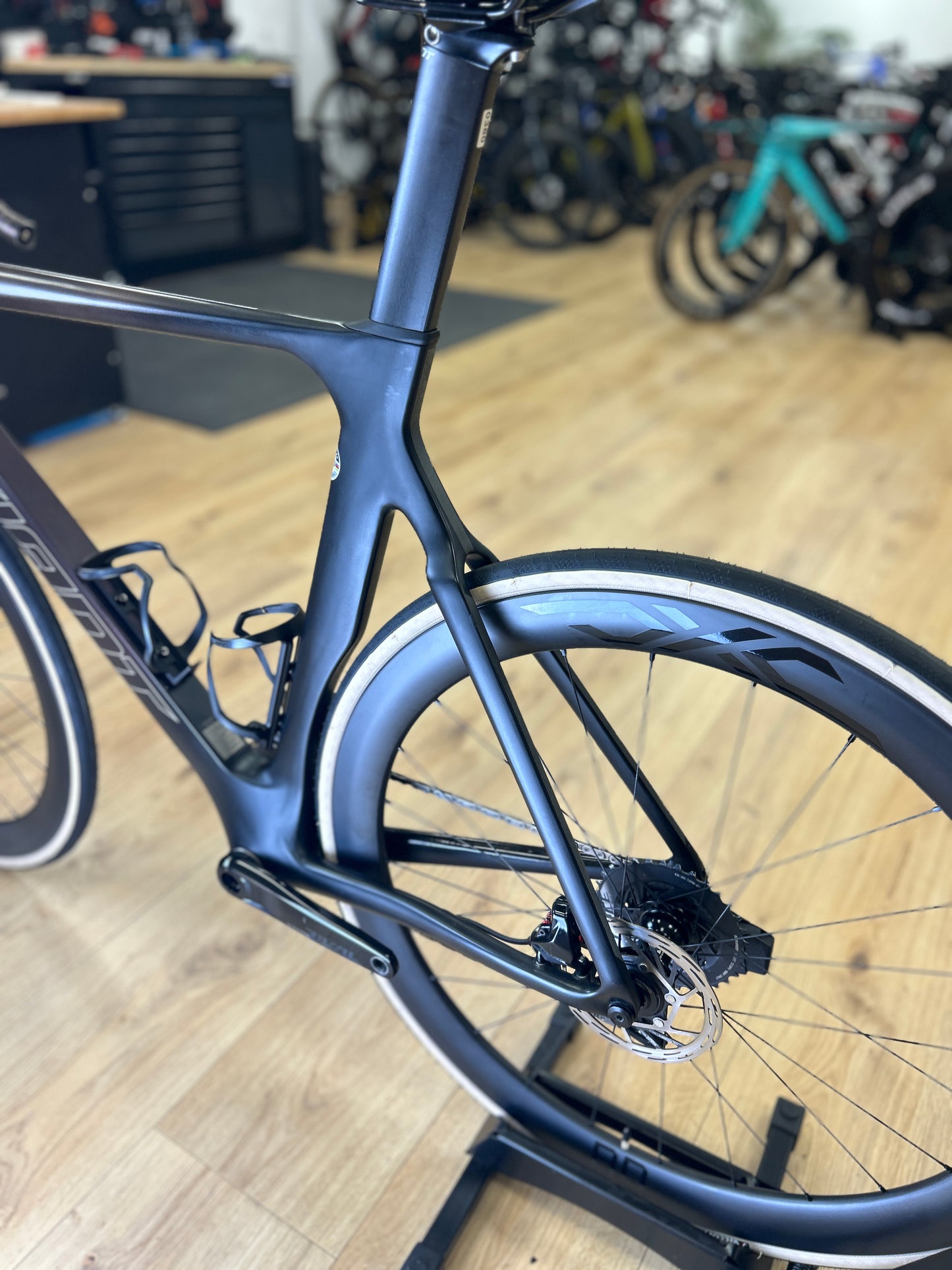 Giant Propel Advanced Pro 1 AXS Carbon Road Bike