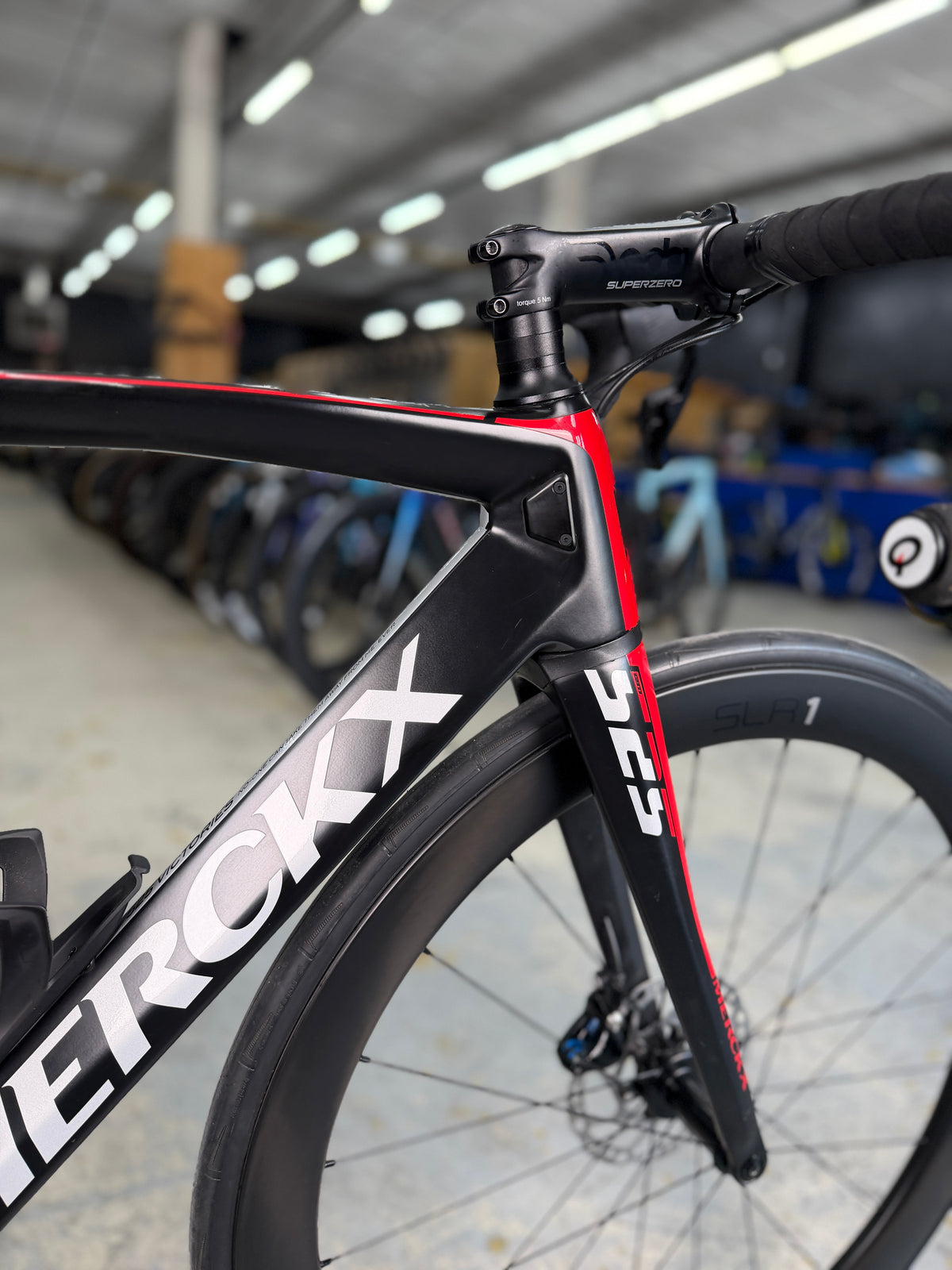 Eddy Merckx 525 AXS Carbon Racefiets