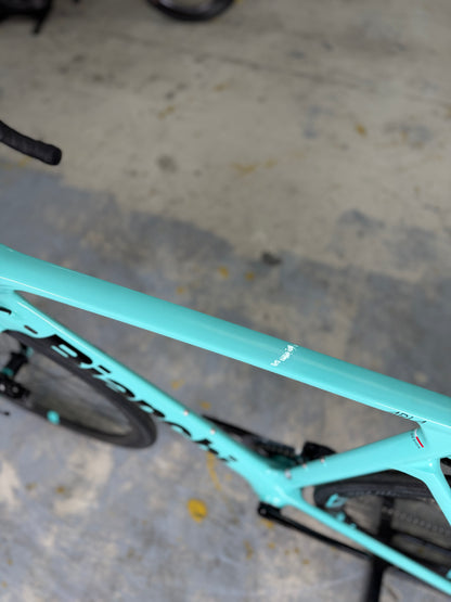 NIEUW Bianchi Aria AXS Carbon Racefiets