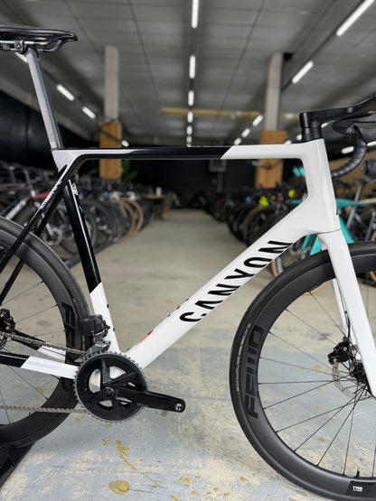 Canyon Ultimate CF SL AXS Carbon Racefiets