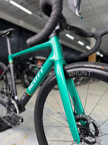 Scott Addict RC Di2 Aston Martin Carbon Racefiets