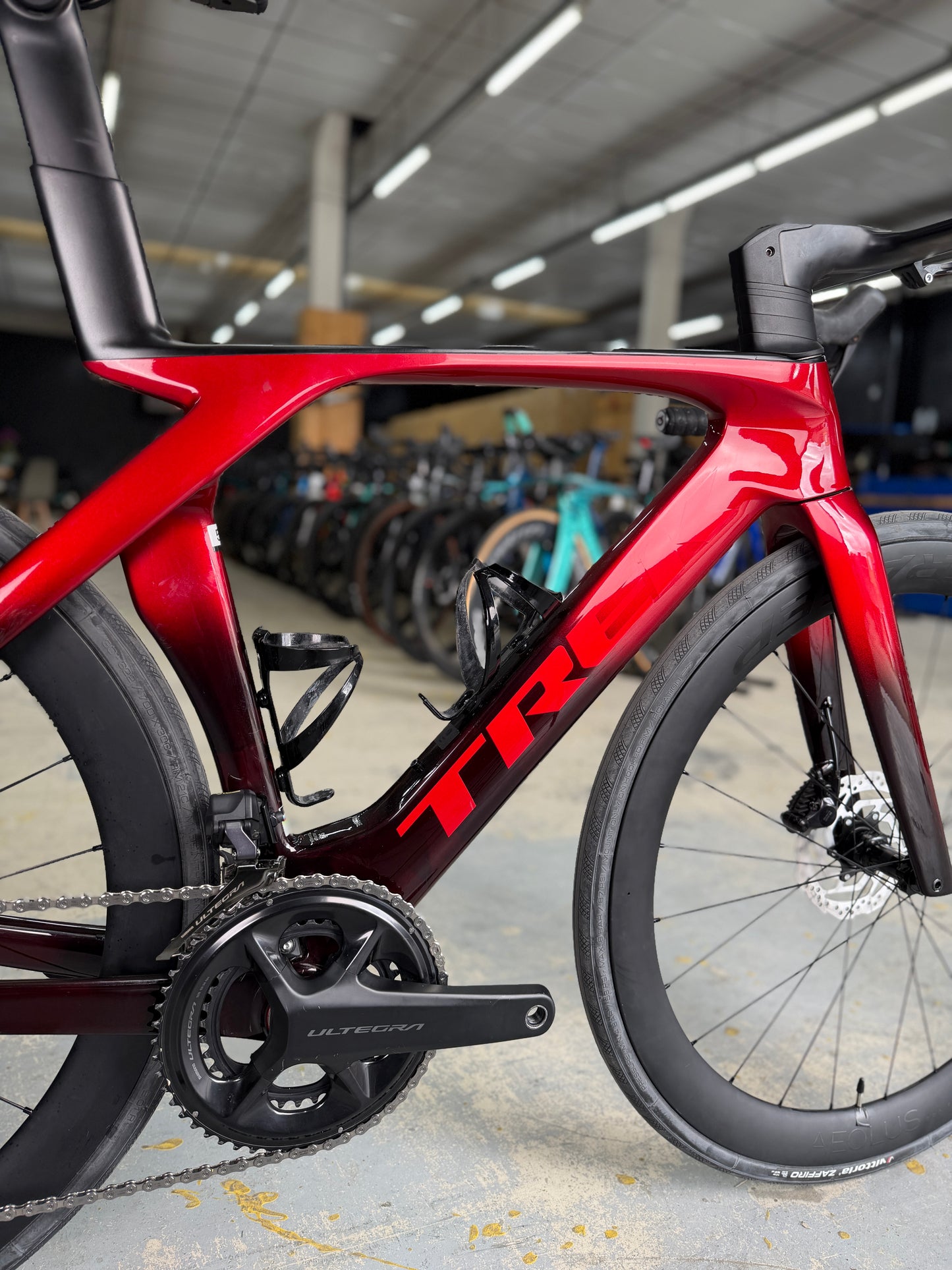 Trek Madone SLR7 Di2 Carbon Road Bike