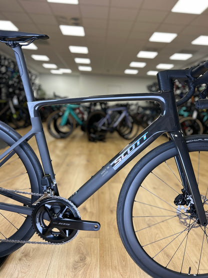0km Showroom Model Scott Addict RC Di2 Carbon Racefiets