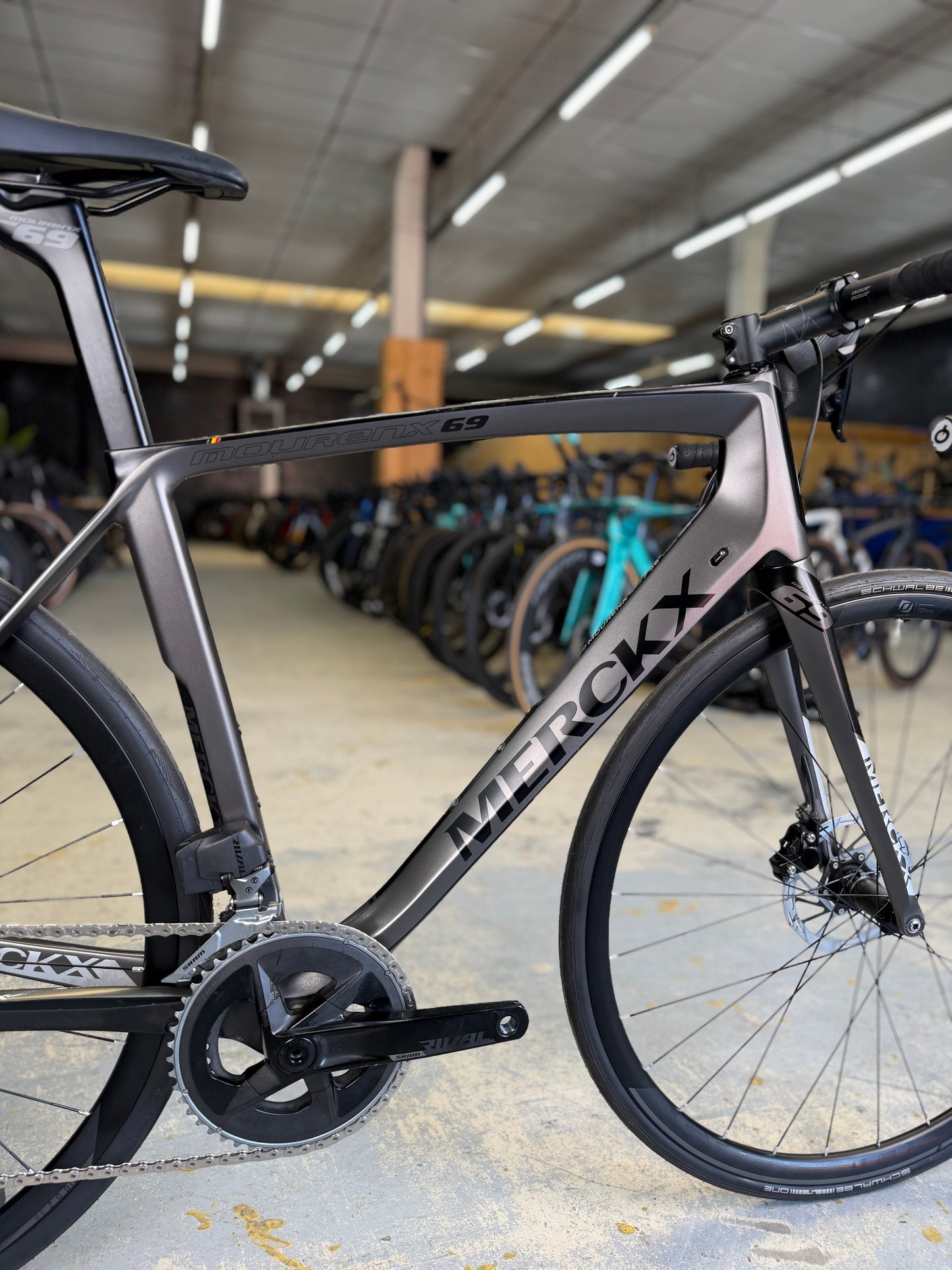 Eddy Merckx Mourenx 69 AXS Carbon Racefiets
