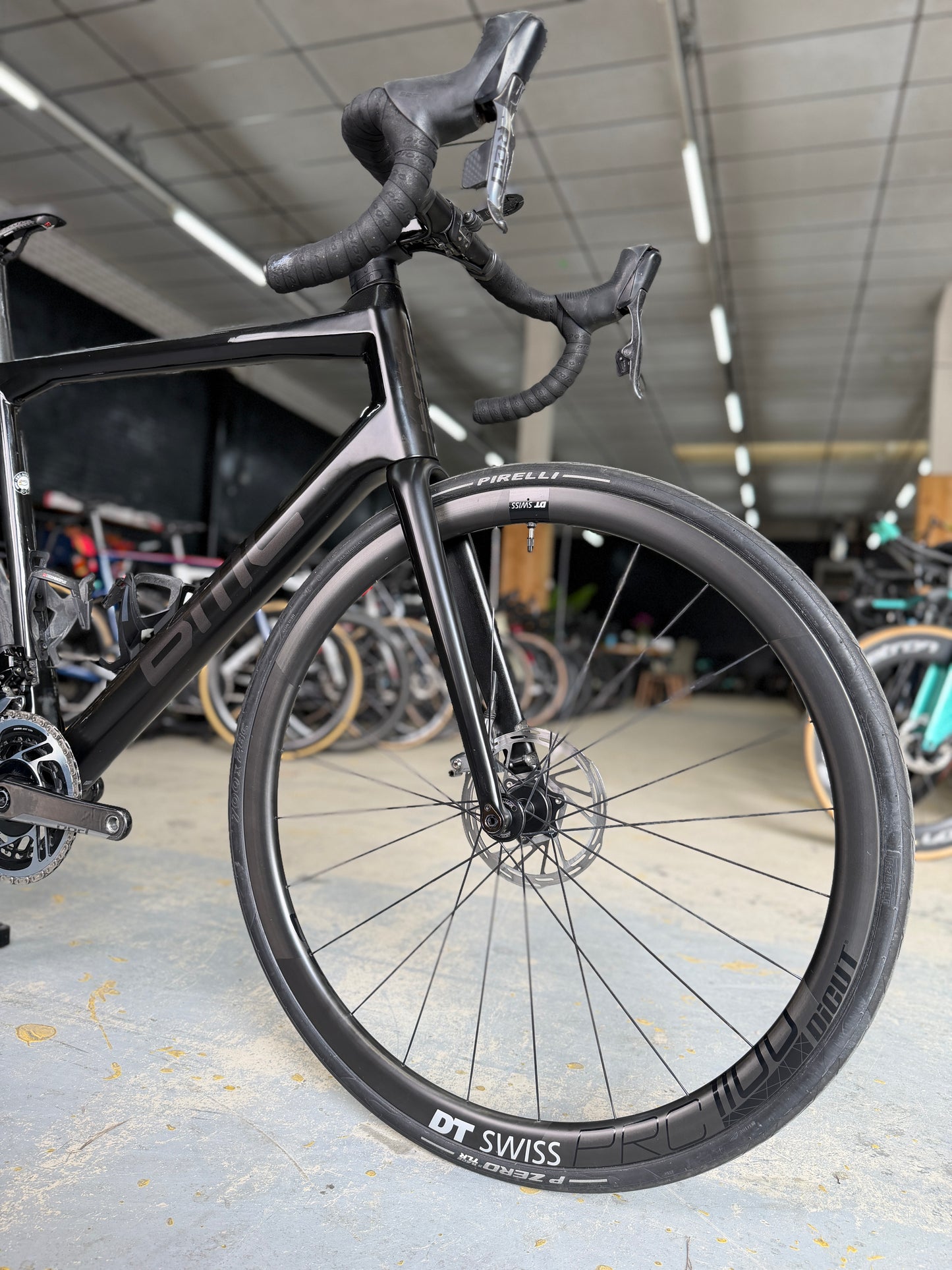 BMC Teammachine SLR01 RED eTap Carbon Road Bike