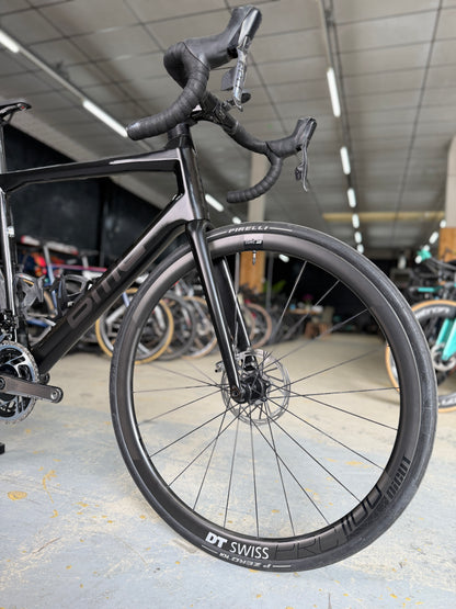 BMC Teammachine SLR01 RED eTap Carbon Road Bike