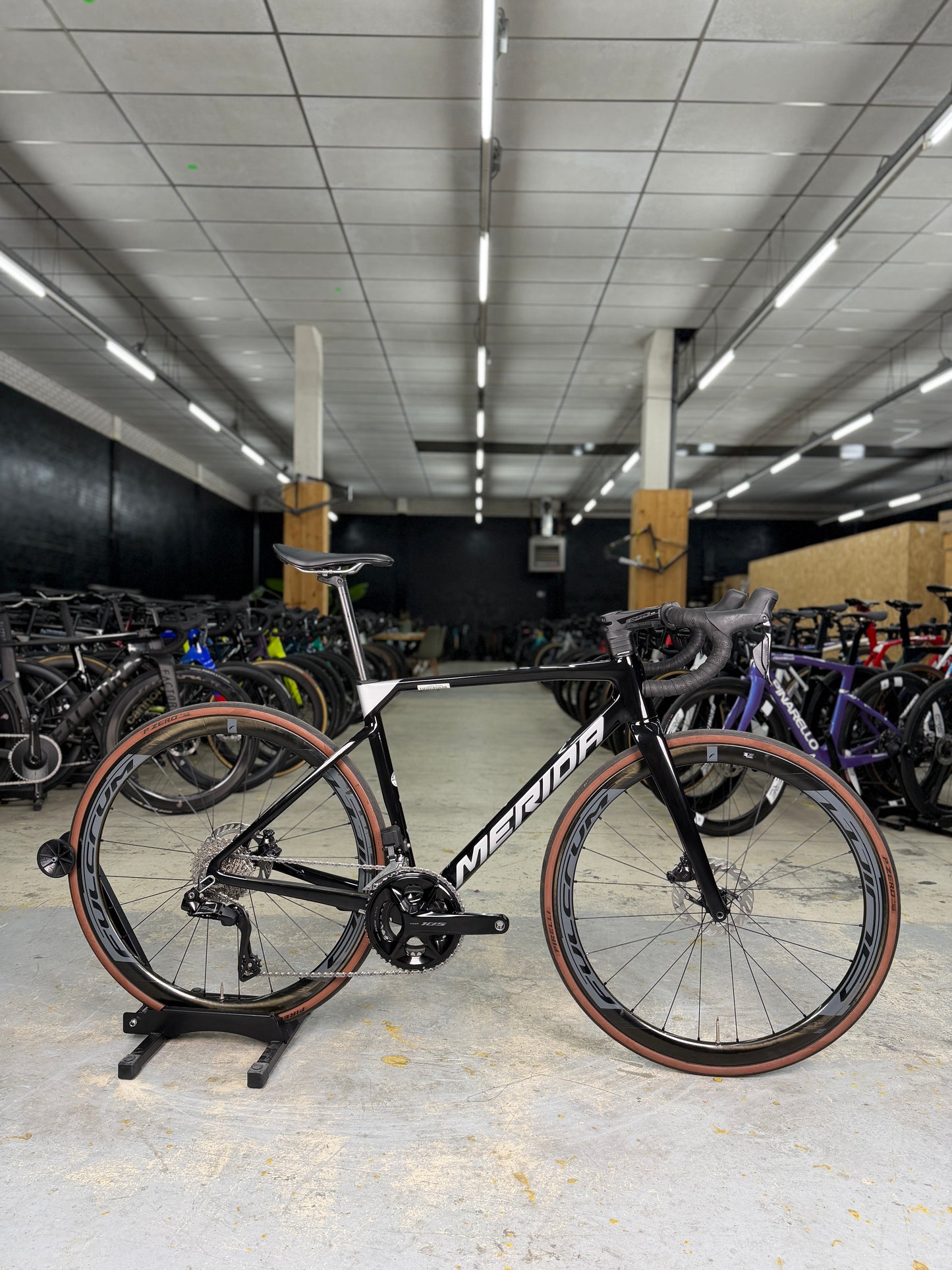 Merida Scultura 6000 Di2 Carbon Road Bike