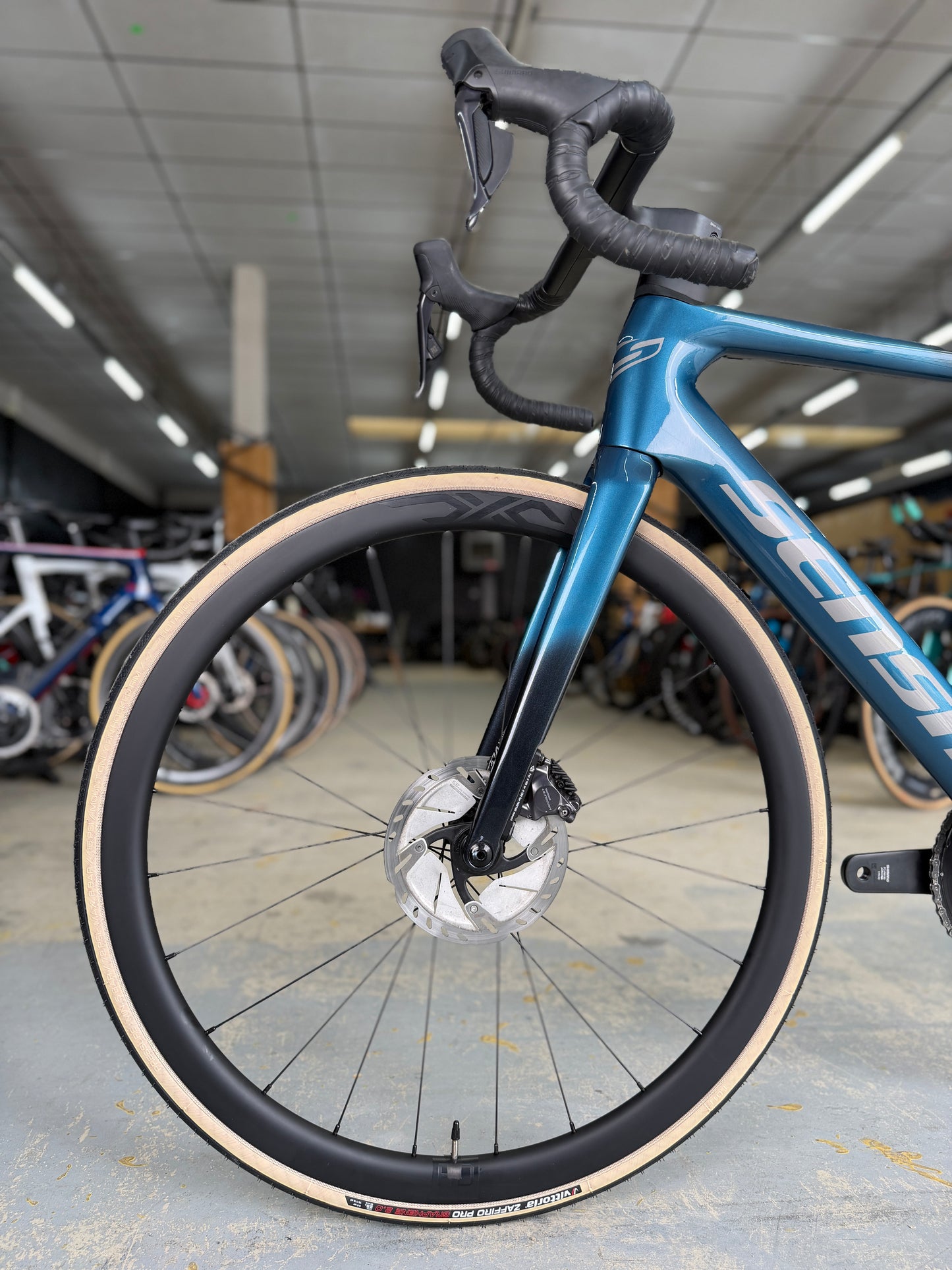 Sensa Giulia Supremo Di2 Carbon Road Bike