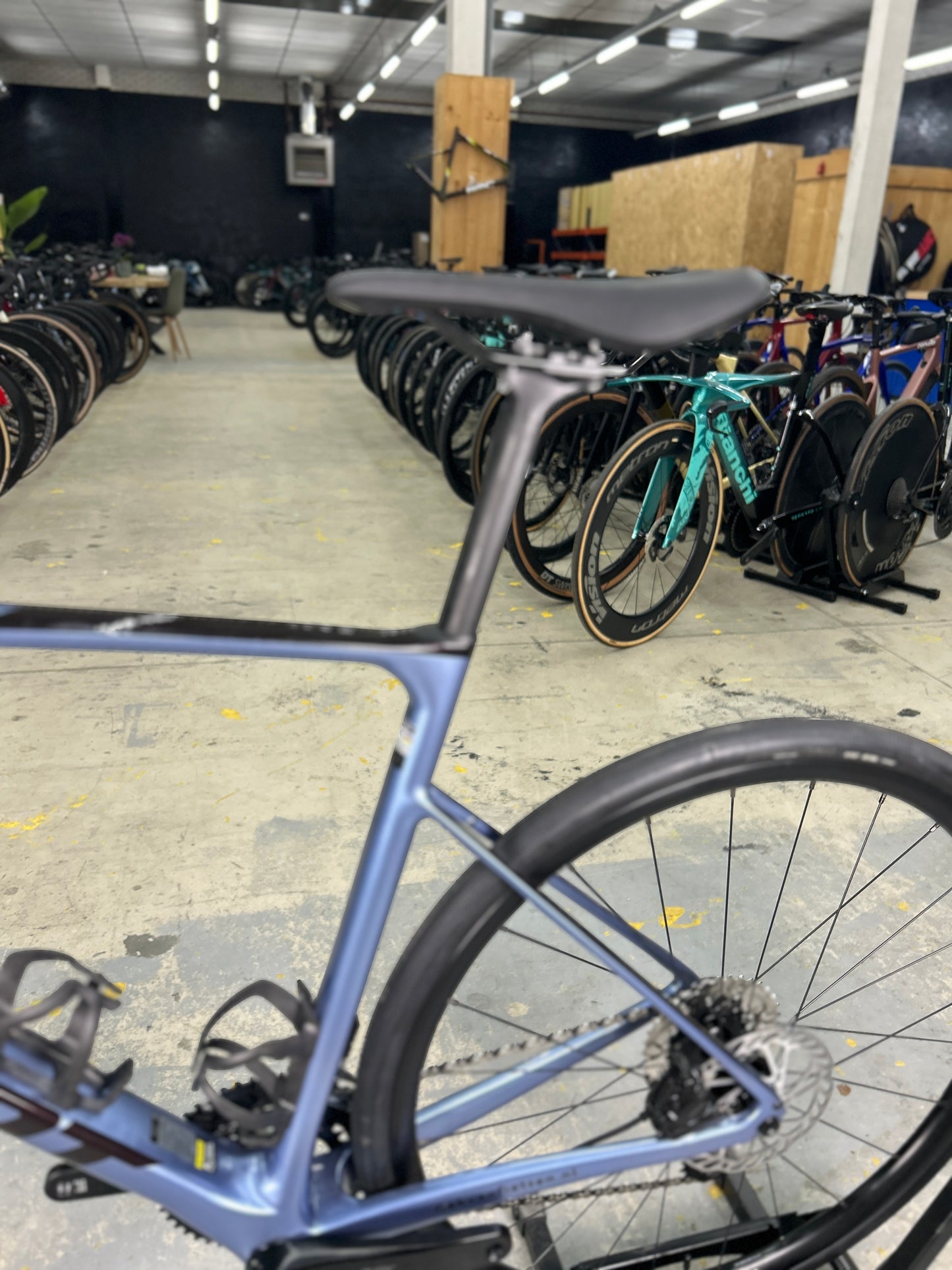 NEW Giant Defy Advanced Di2 Carbon Road Bike