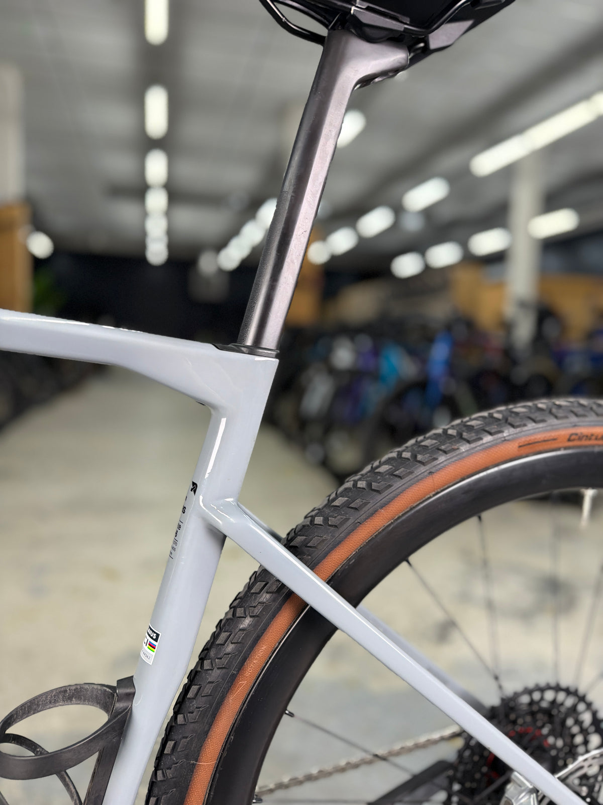 BMC Kaius 01 ONE SRAM RED eTap Gravel Fiets