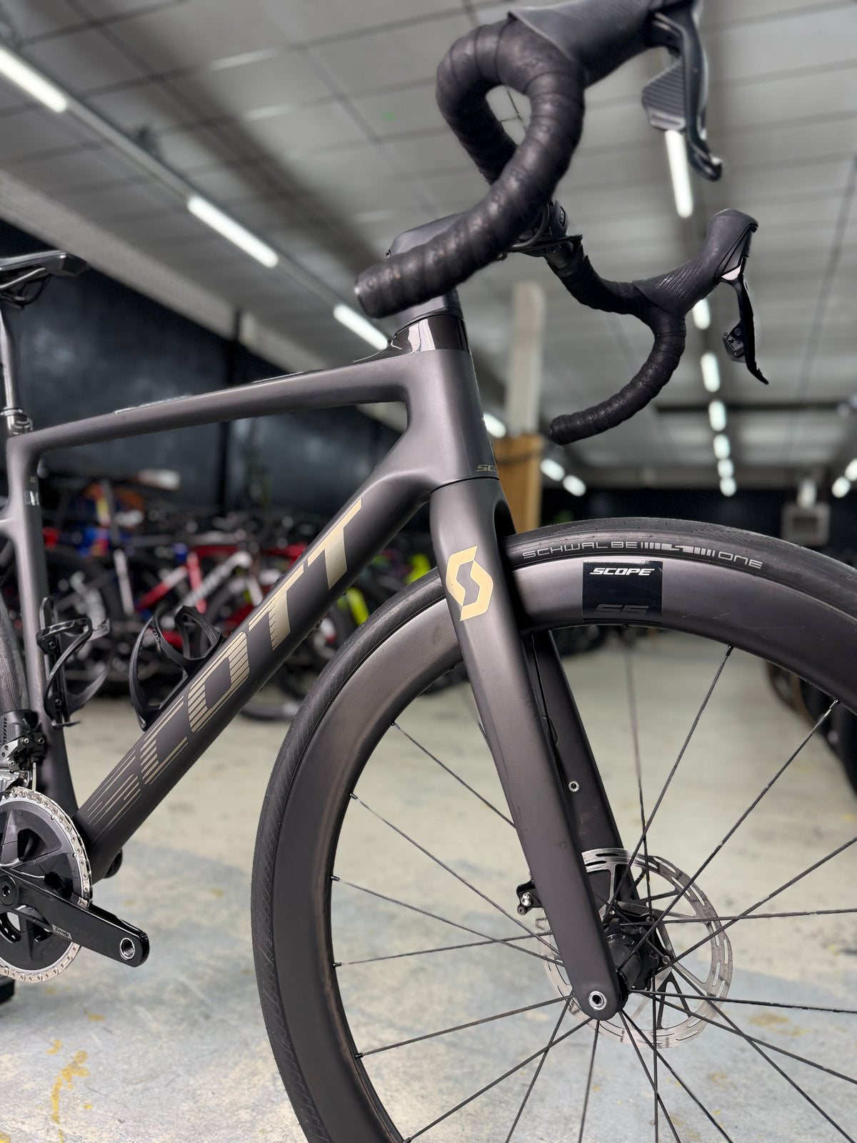 Scott Addict AXS Carbon Road Bike