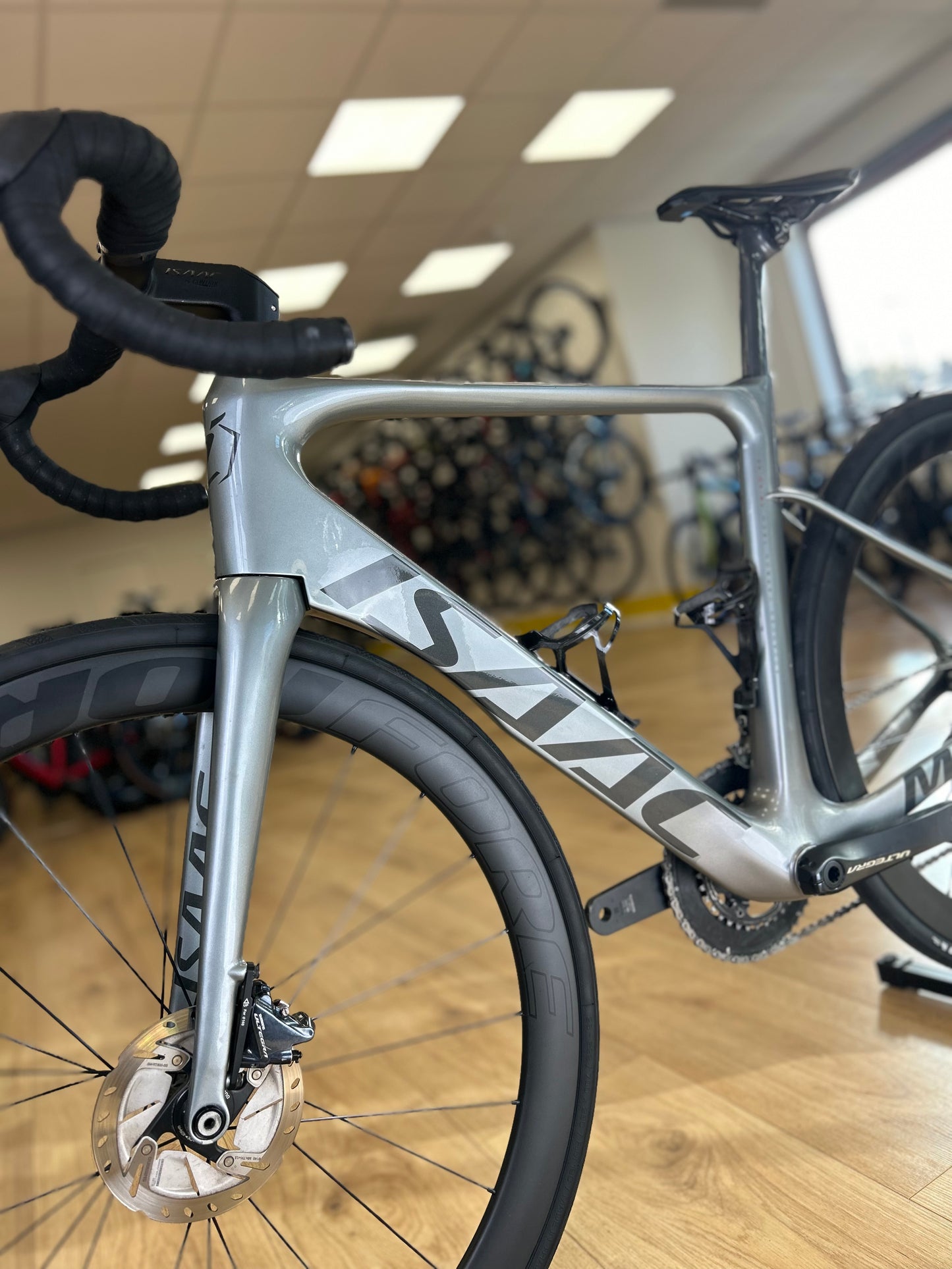 Isaac Meson Di2 Ultegra Carbon Racefiets