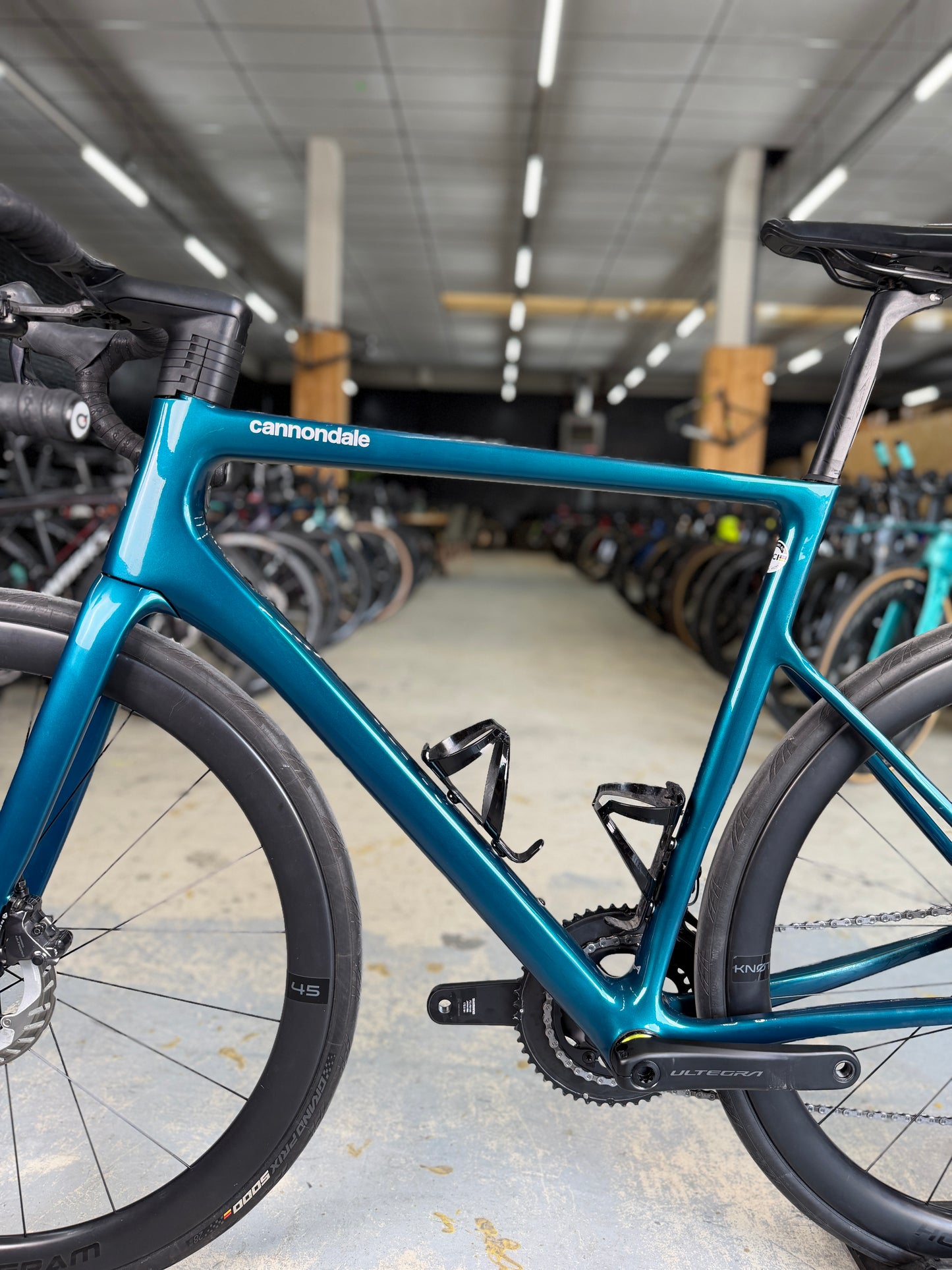 Cannondale SuperSix EVO Hi-MOD Di2 Carbon Racefiets