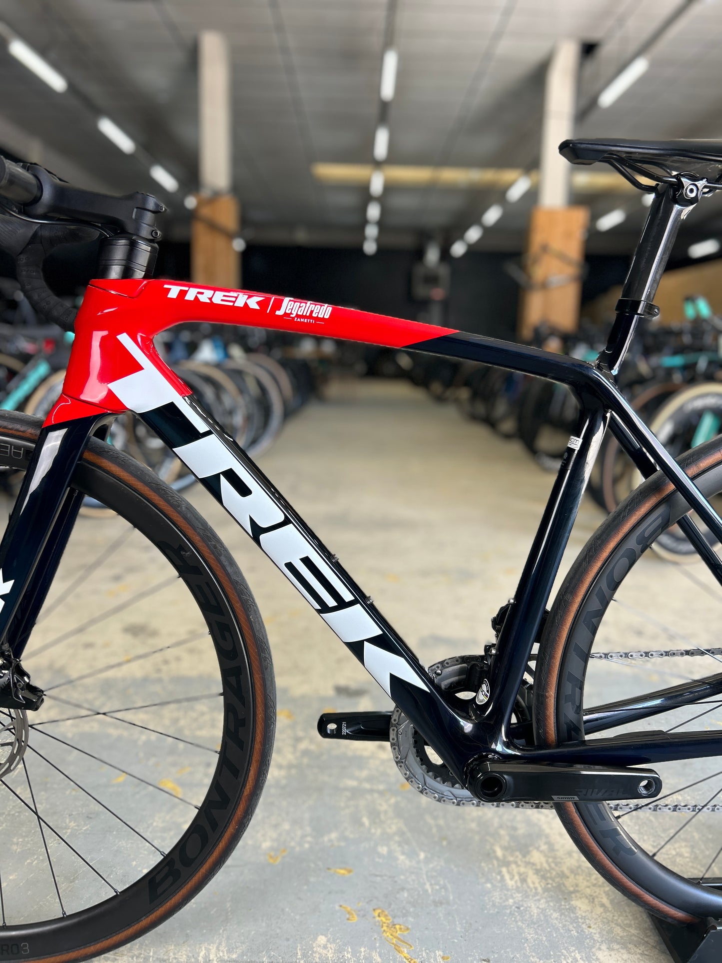 Trek Emonda SLR6 AXS Carbon Road Bike