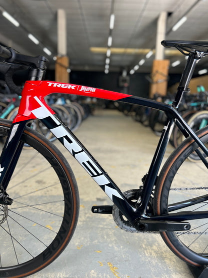 Trek Emonda SLR6 AXS Carbon Road Bike