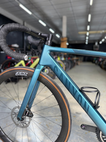 Canyon Ultimate CF SLX AXS Carbon Racefiets