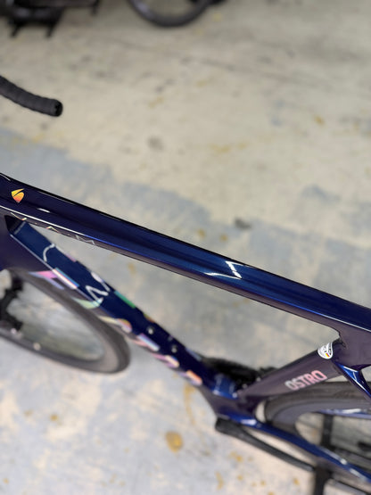 NIEUW Factor Ostro VAM Di2 Carbon Racefiets