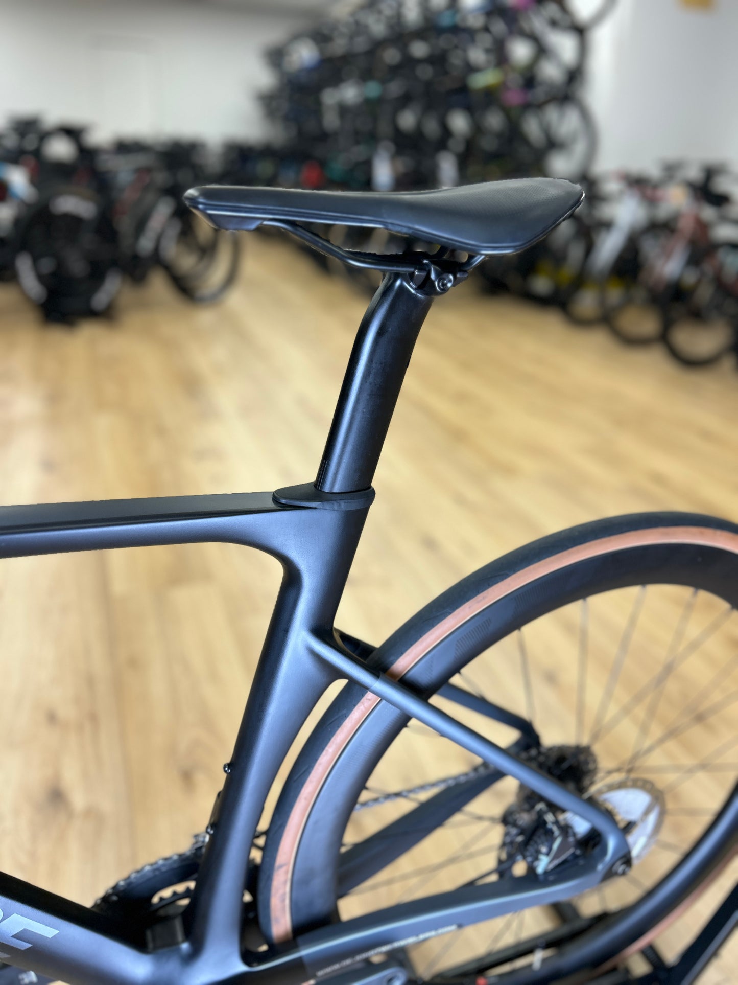 ProRace Chaos DSO Di2 Carbon Road Bike