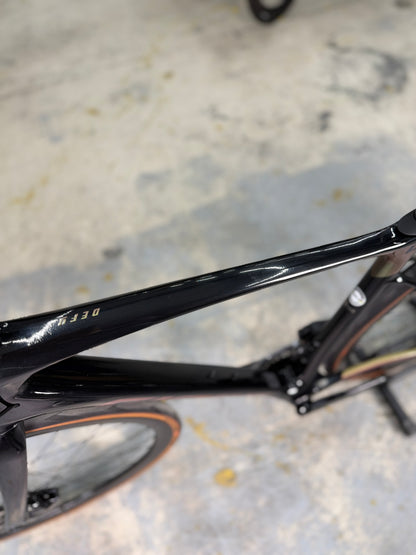 Giant Defy Advanced AXS Carbon Racefiets