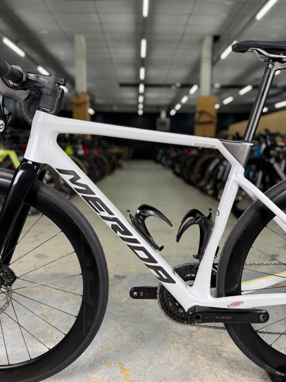 Merida Scultura 6000 Di2 Carbon Racefiets