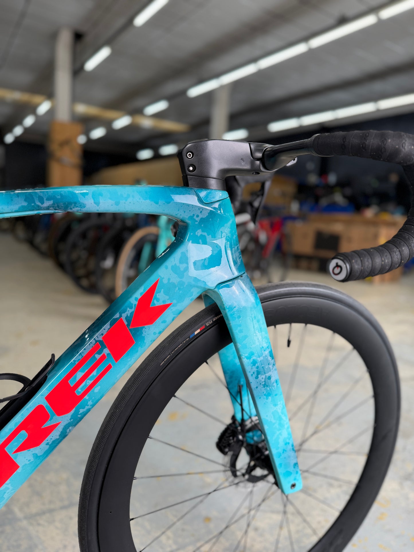 Trek Madone SLR Di2 Carbon Road Bike