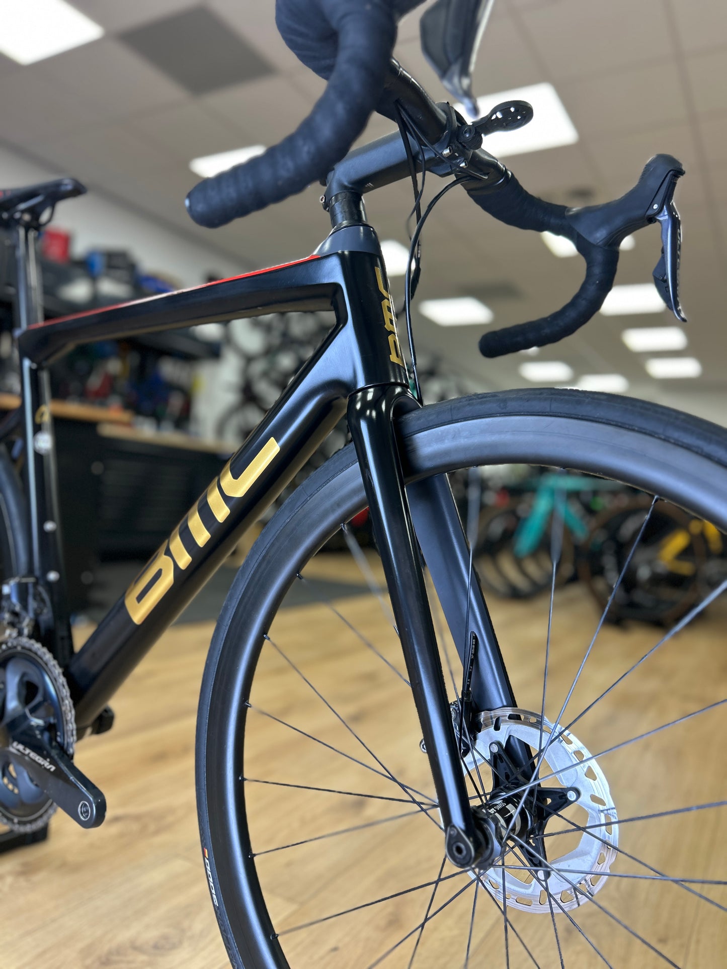 BMC Teammachine SLR02 Di2 Carbon Road Bike
