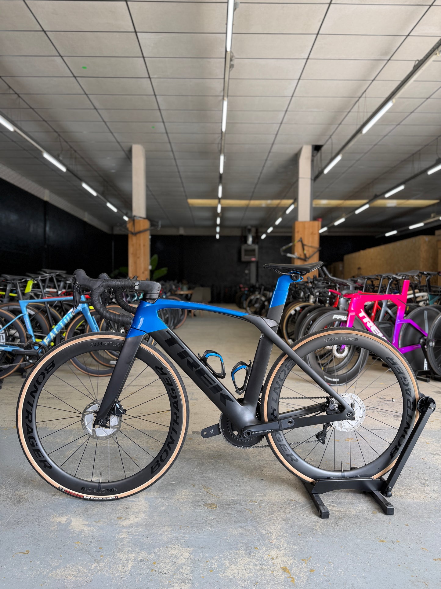 Trek Madone SL7 Di2 Carbon Racefiets
