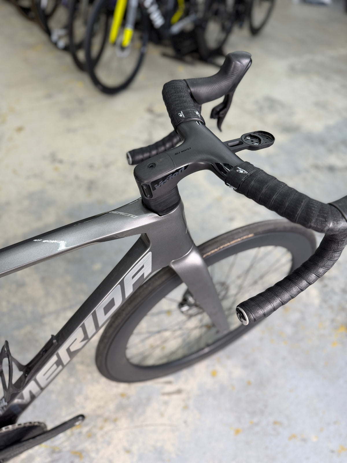Merida Reacto 9000 SRAM RED eTap Carbon Road Bike