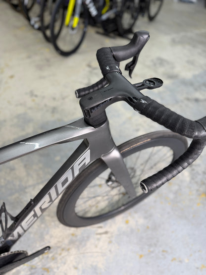 Merida Reacto 9000 SRAM RED eTap Carbon Road Bike