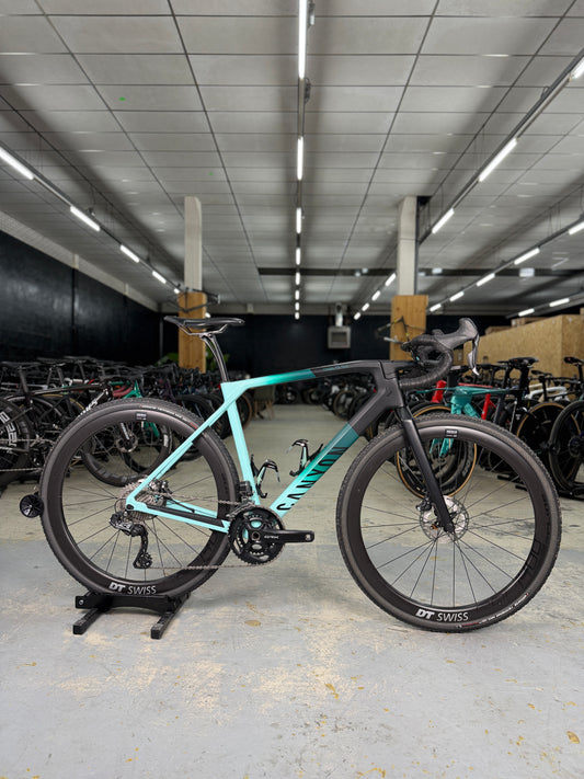 Canyon Grail CF SLX 8 Di2 Gravel Fiets