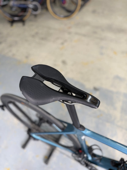 Giant TCR Advanced Pro Di2 Carbon Road Bike