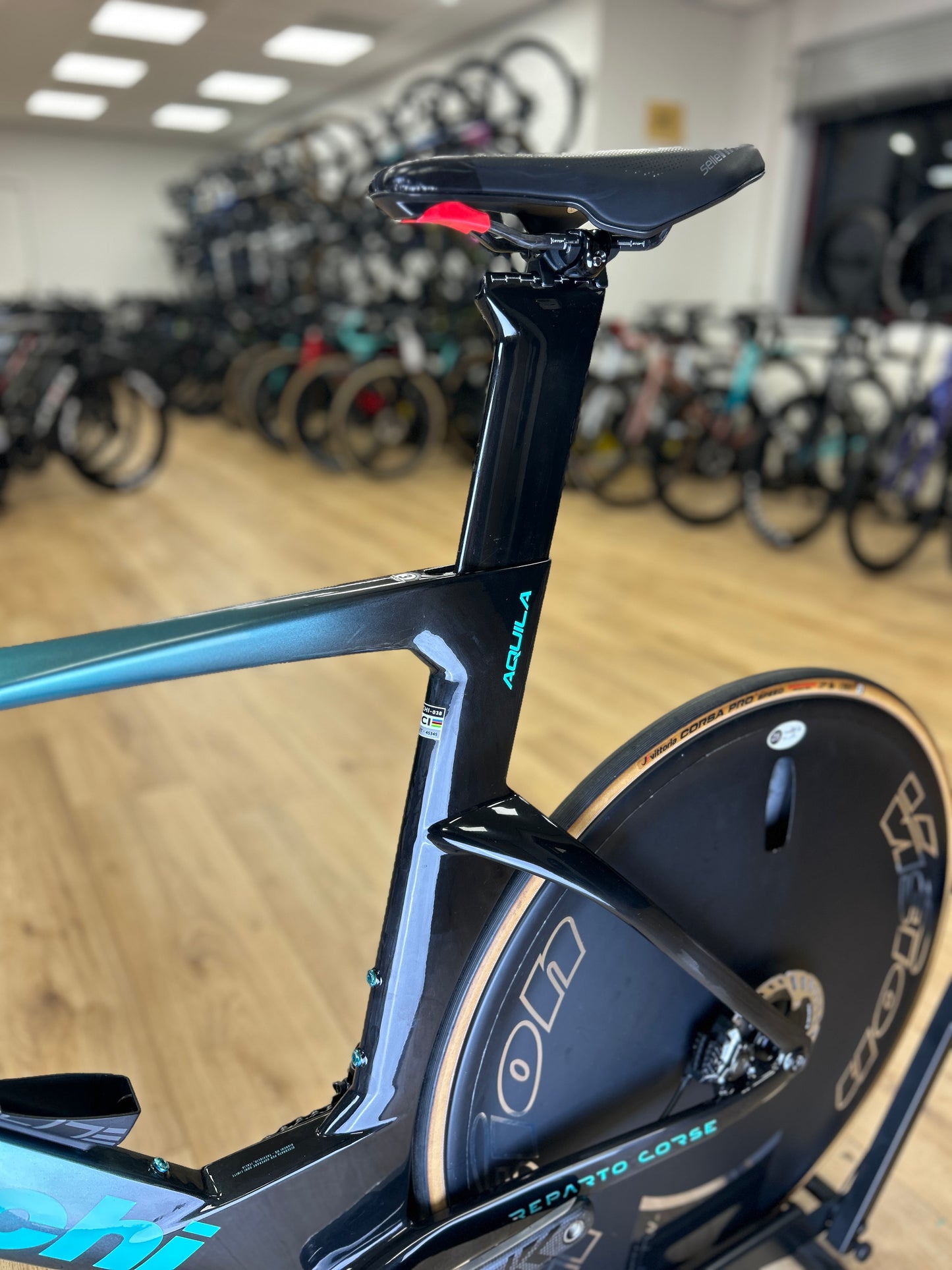 Bianchi Aquila RC Disc Dura Ace Di2 Carbon Racefiets